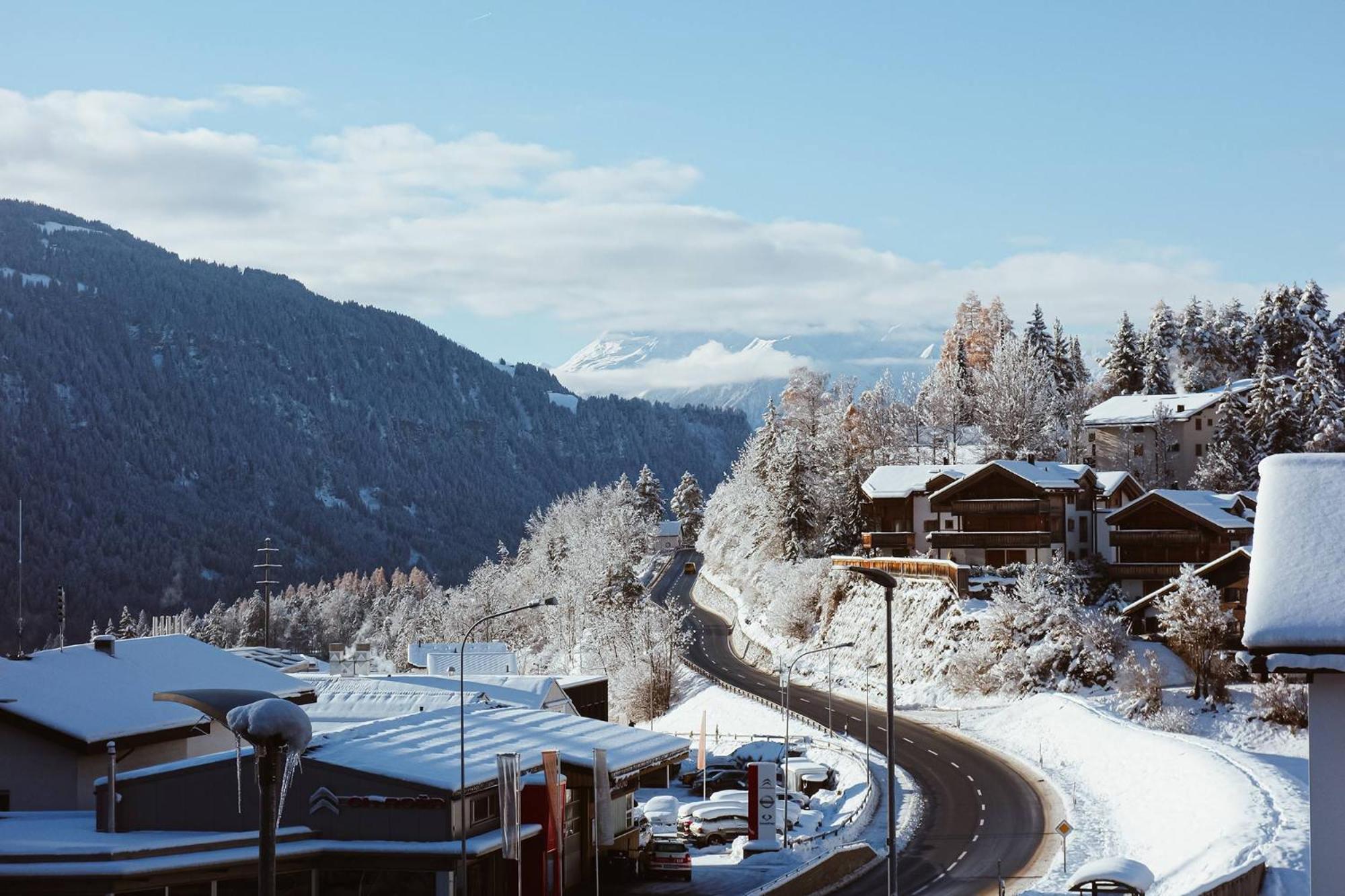 Black Summit Boutique Apartment Laax
