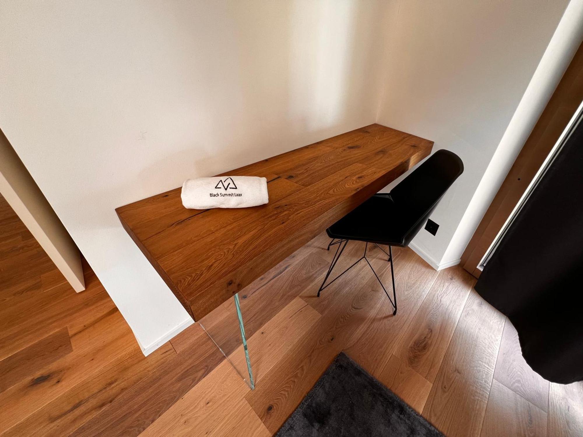 Apartment Black Summit Boutique Laax